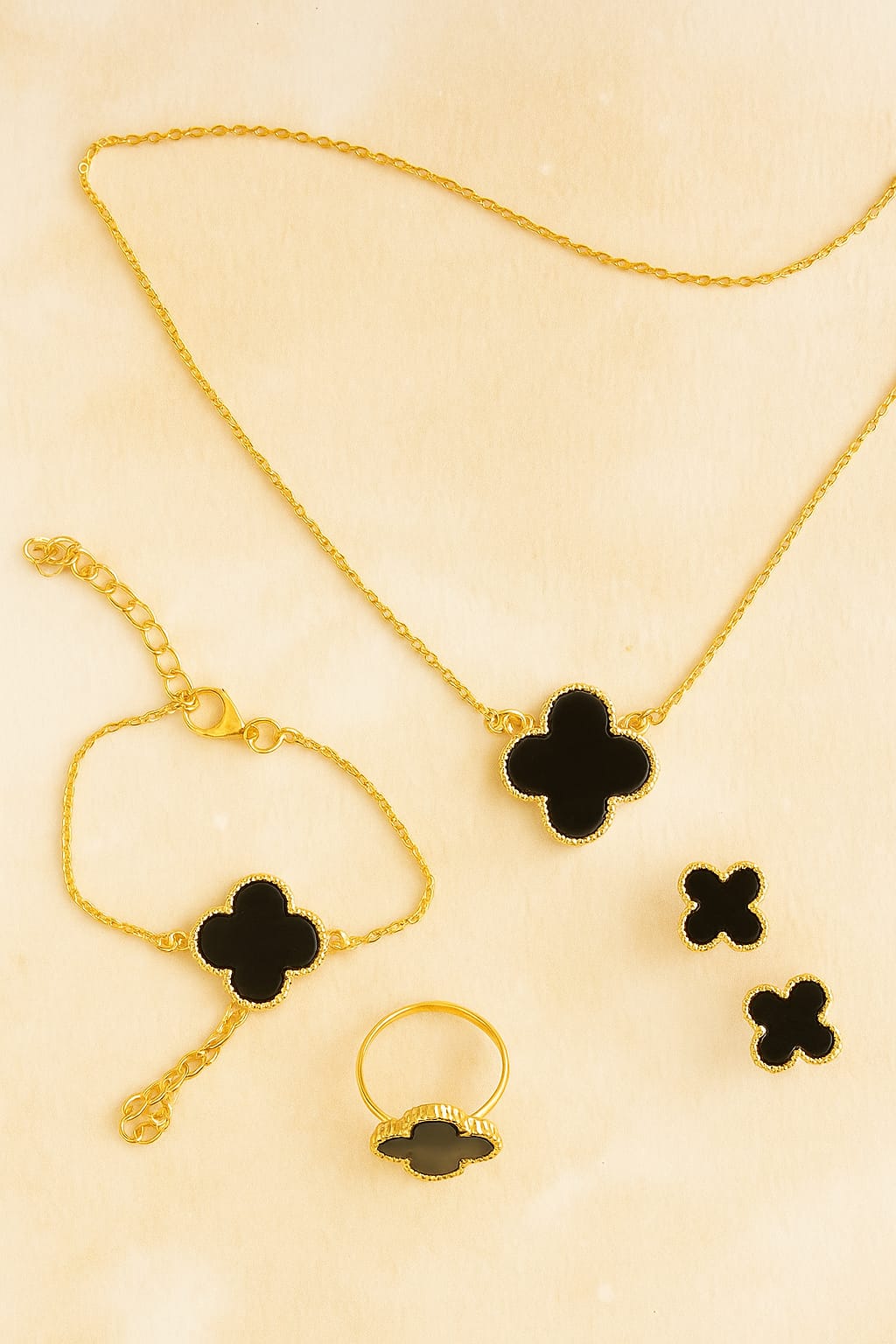 black clover set (adjustable ring, neckless, earrings, bracelet