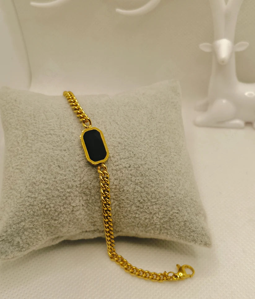 Black Necklace & Bracelet Set
