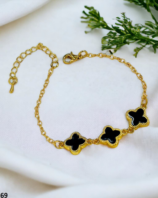 black clover bracelet (stainless steel)