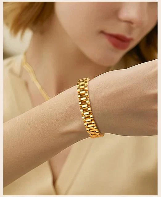 Royal Chain Bracelet.