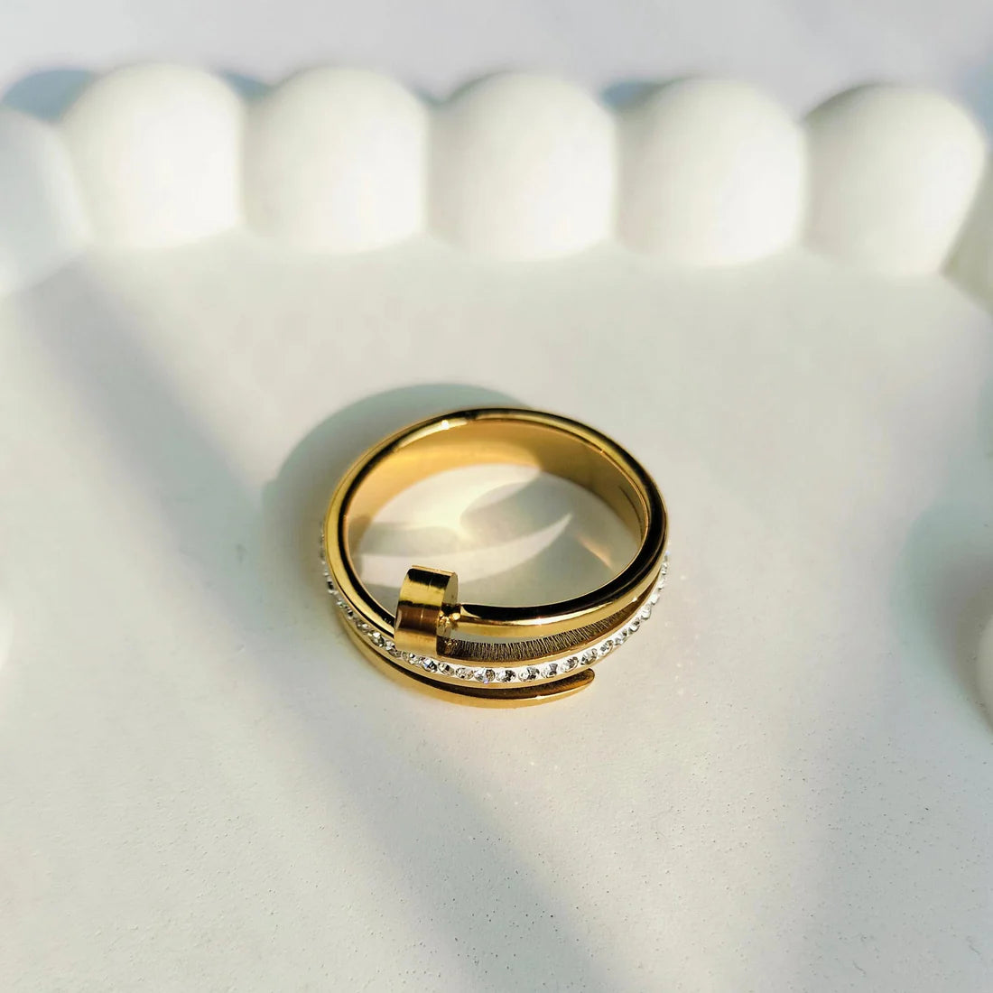 Nail Ring.