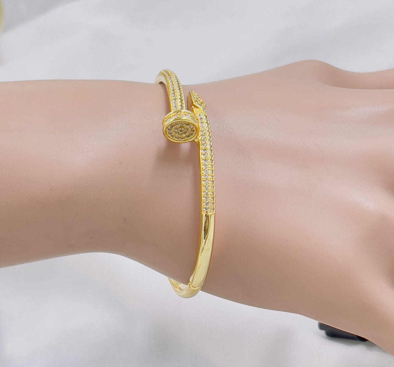 Nail bracelet
