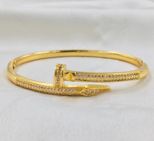 Nail bracelet